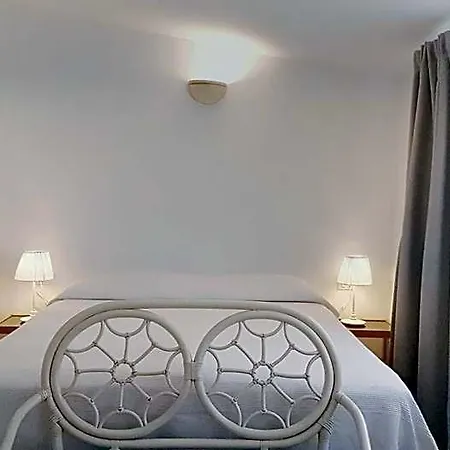 Le Serre Del Lido B&B 3*